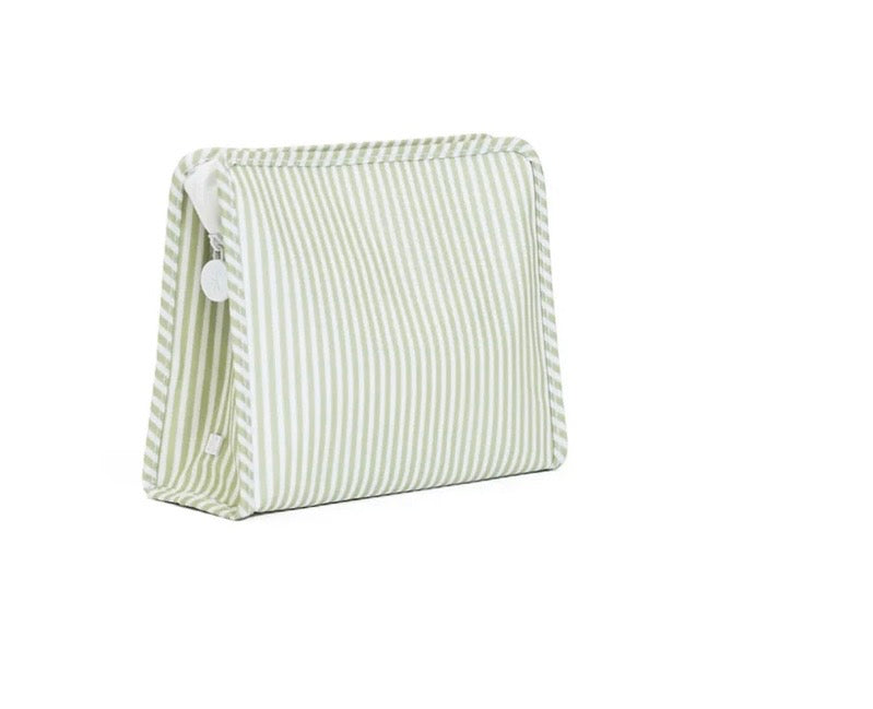 Classic green plaid medium roadie zip pouch